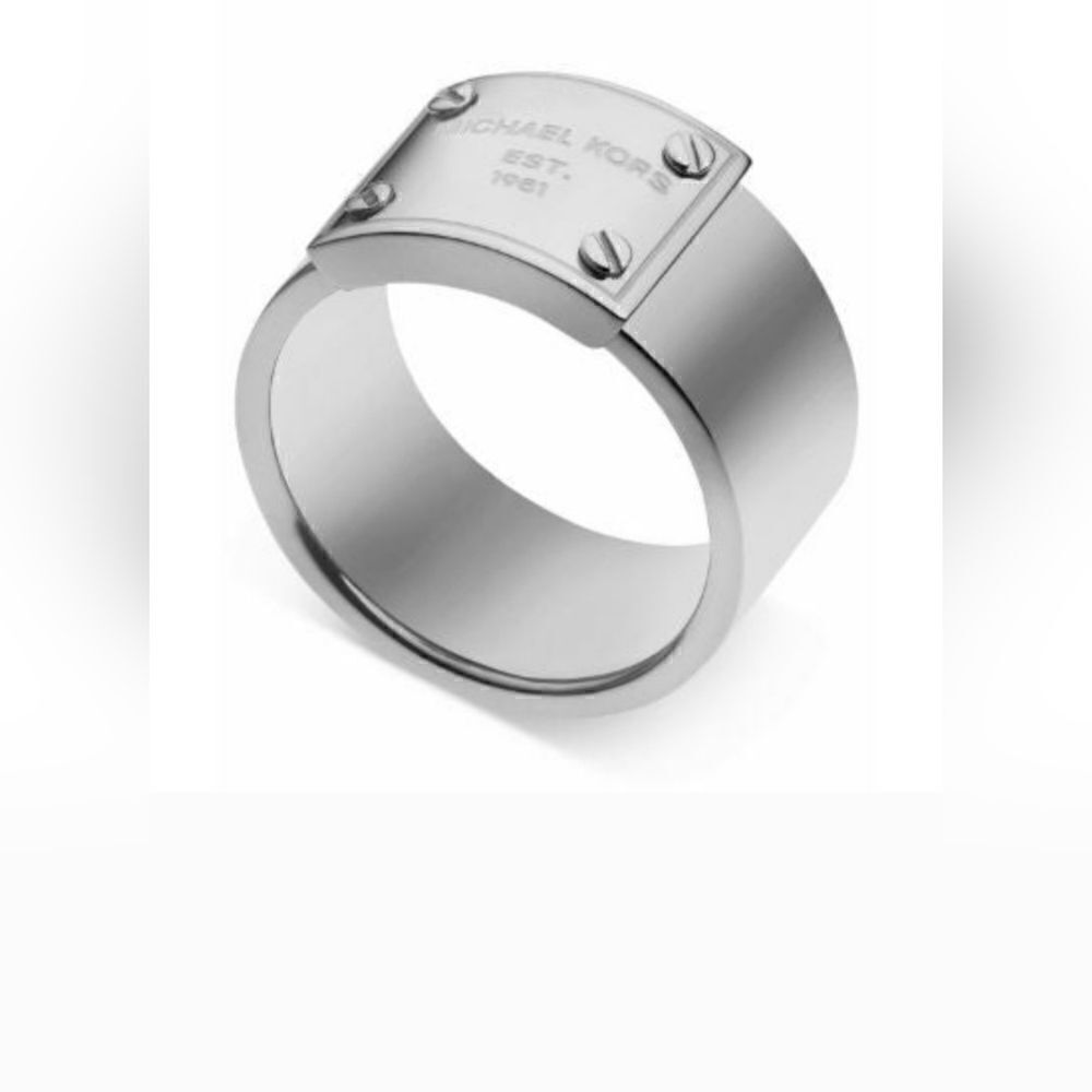 MICHAEL KORS SILVER STEEL LOGO PLATE RING Size 6.5